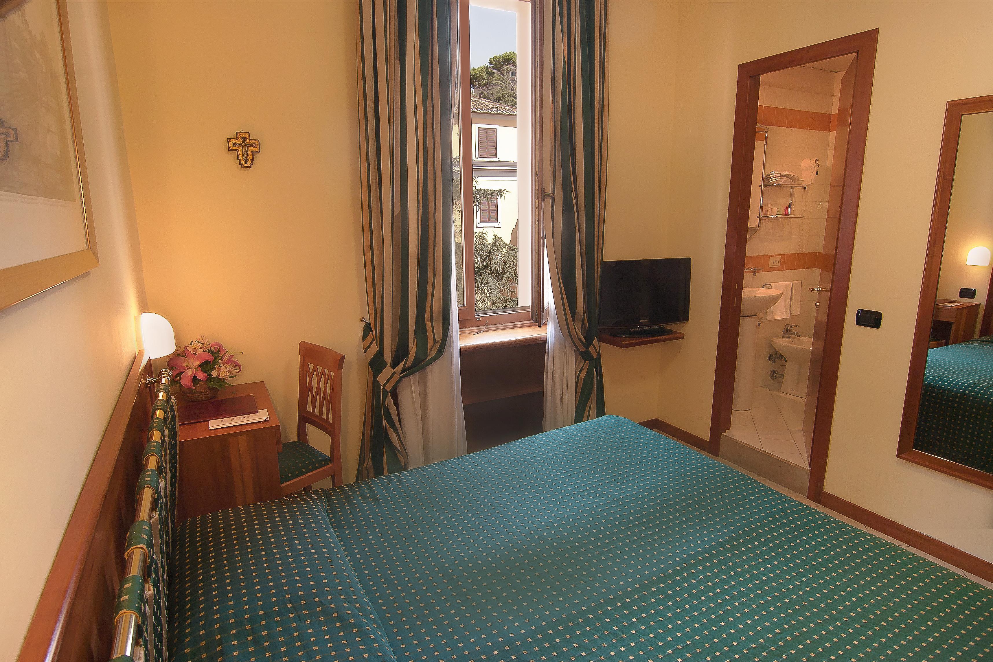 Готель Residenza Paolo VI Рим Номер фото