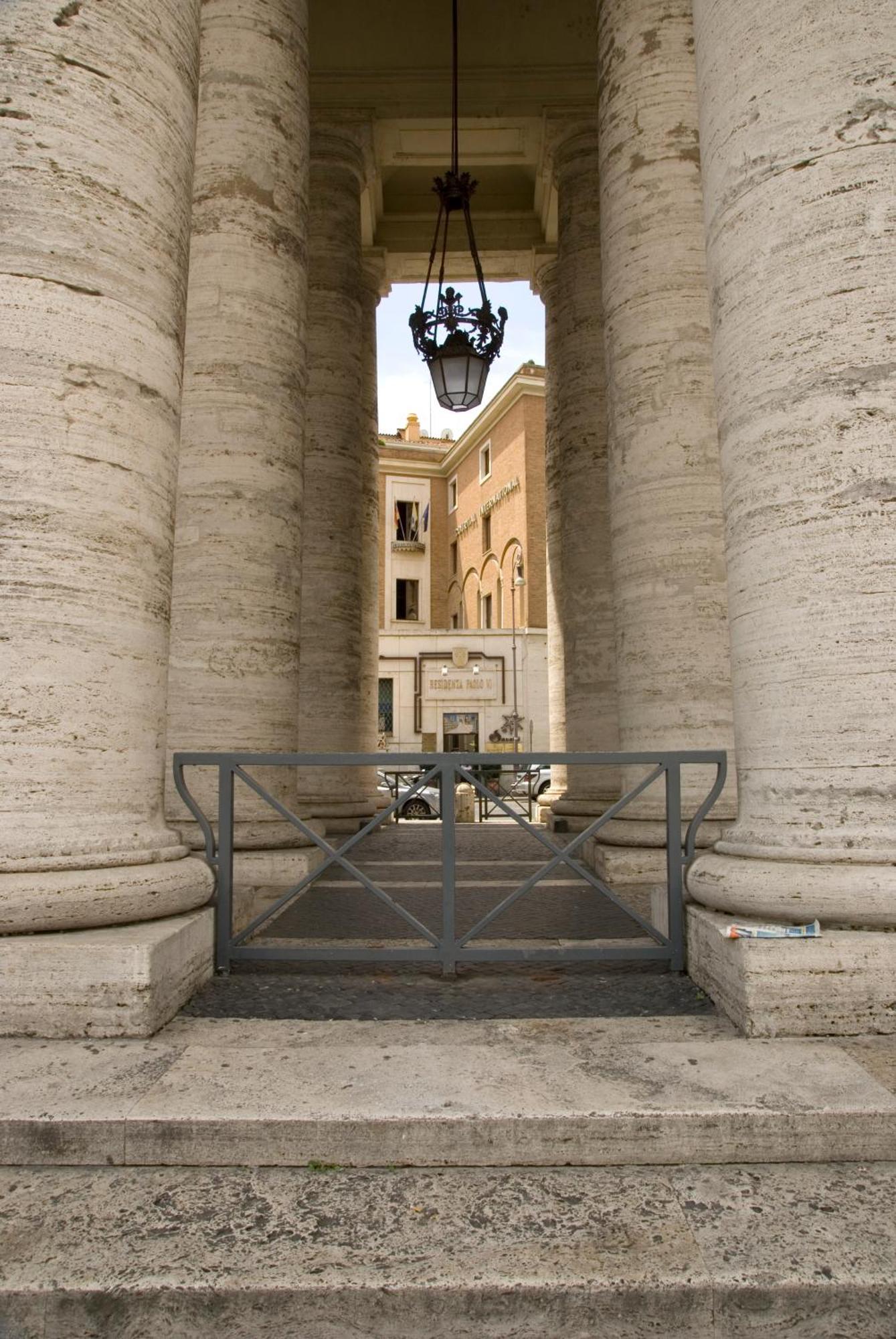 Готель Residenza Paolo VI Рим Екстер'єр фото